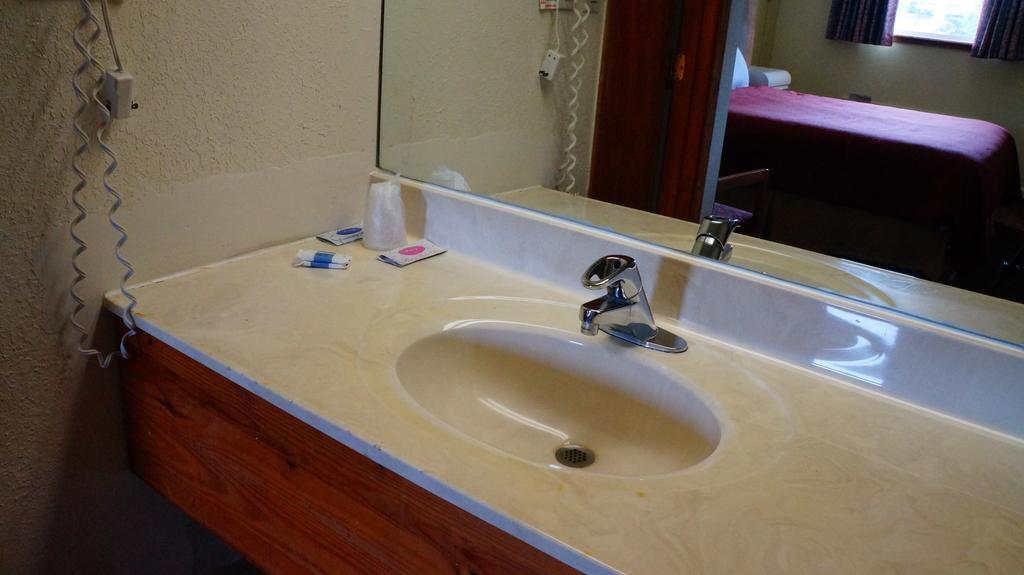 Royale Inn Kansas City Rum bild